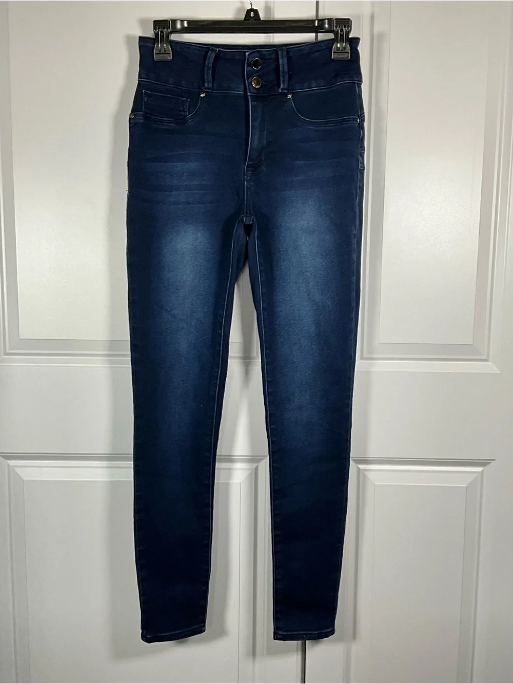 Seven7 Skinny Jeans Size 6 Dark Blue High-Rise Curvy Skinny StretchHigh Rise